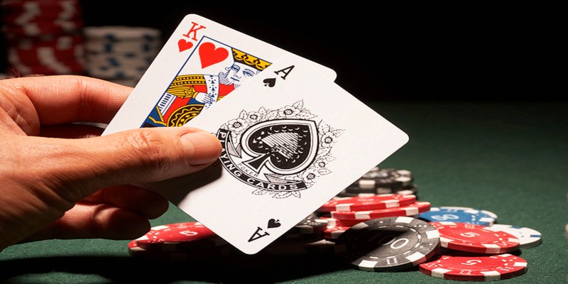 Cẩm nang chơi blackjack trực tuyến uy tín từ chuyên gia 3 Nhận xét từ người chơi sẽ giúp bạn tìm được nơi chơi uy tín