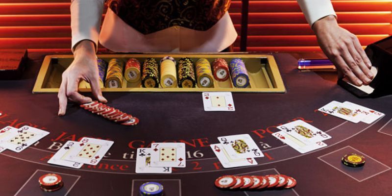 Cách thắng Blackjack hiệu quả được chia sẻ tại Vin777 2 Việc hiểu rõ luật chơi chính là cách thắng Blackjack hiệu quả nhấtViệc hiểu rõ luật chơi chính là cách thắng Blackjack hiệu quả nhất