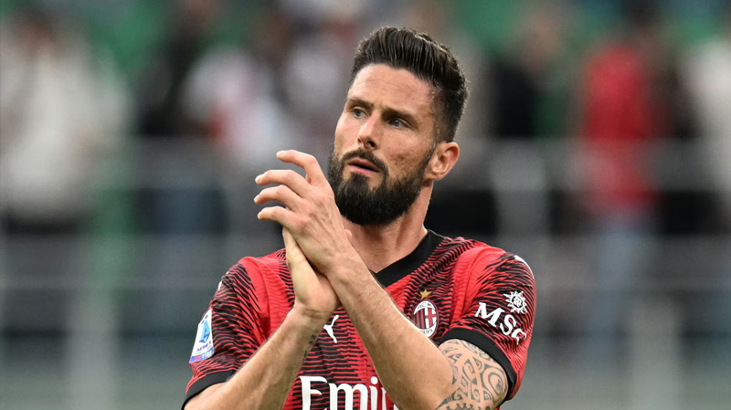 Top 4 Cầu Thủ Đẹp Trai Nhất Thế Giới Trong Lịch Sử 4 Giroud không khác gì một người mẫu